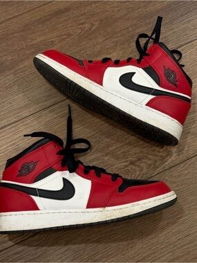 Nike Women's Red Black White High-Top Sneakers